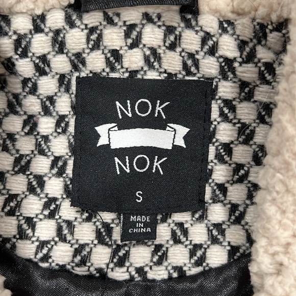 Nok Nok Vest Size Small - Picture 6 of 10